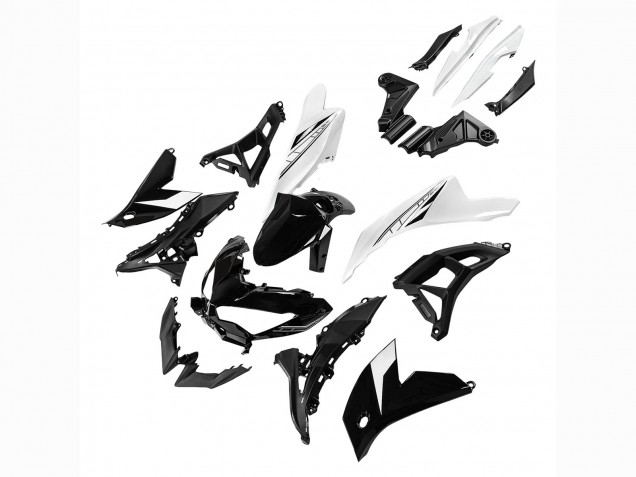 Carenados Moto Kawasaki Versys 650 2022-2025 - Negro Brillante Blanco